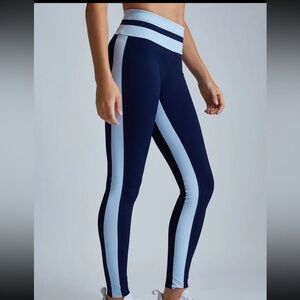 Vaara Flo Tuxedo Yoga Legging Size Medium Navy & Gray Blue Stripe